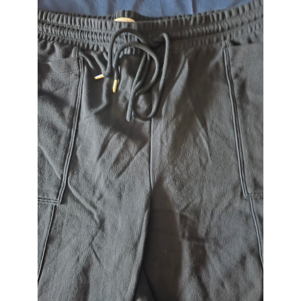 Free Assembly Women XXL Darkest Navy Patch‎ Pocket Sweatpants Shorts/Capris NEW - Picture 3 of 12